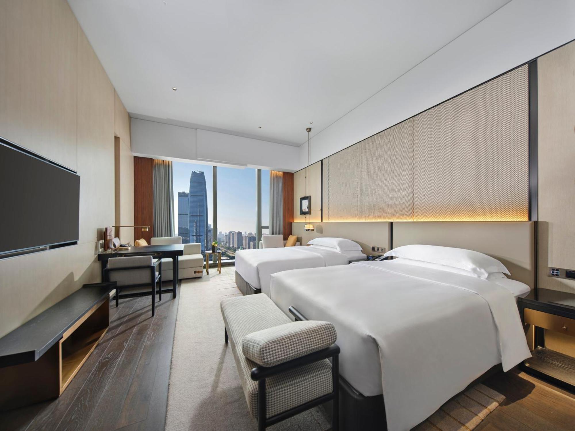 Intercontinental Dongguan By Ihg - Free Shuttle Bus To Canton Fair During Canton Fair Period Exterior photo